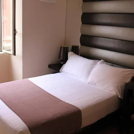 Oda ve Kahvaltı Sweet Vatican 4*