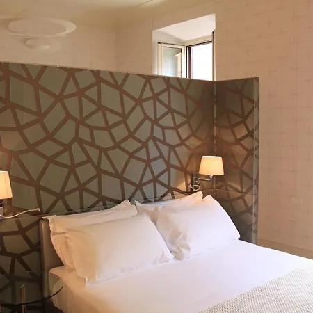 甜蜜梵蒂冈酒店