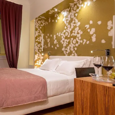 甜蜜梵蒂冈酒店